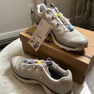 Salomon XT-6 (Lunar Rock/ Metal/ Vanilla Ice) - BRAND NEW